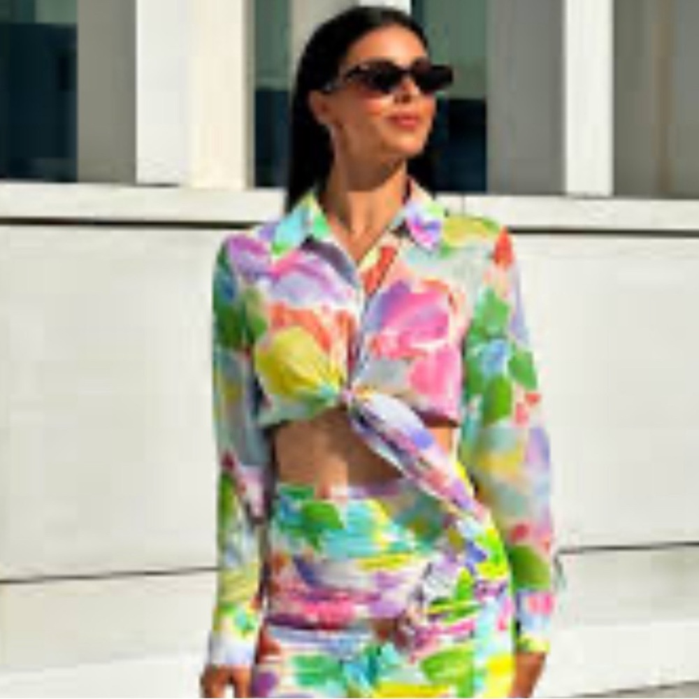 Colorful Floral Tie-Front Blouse